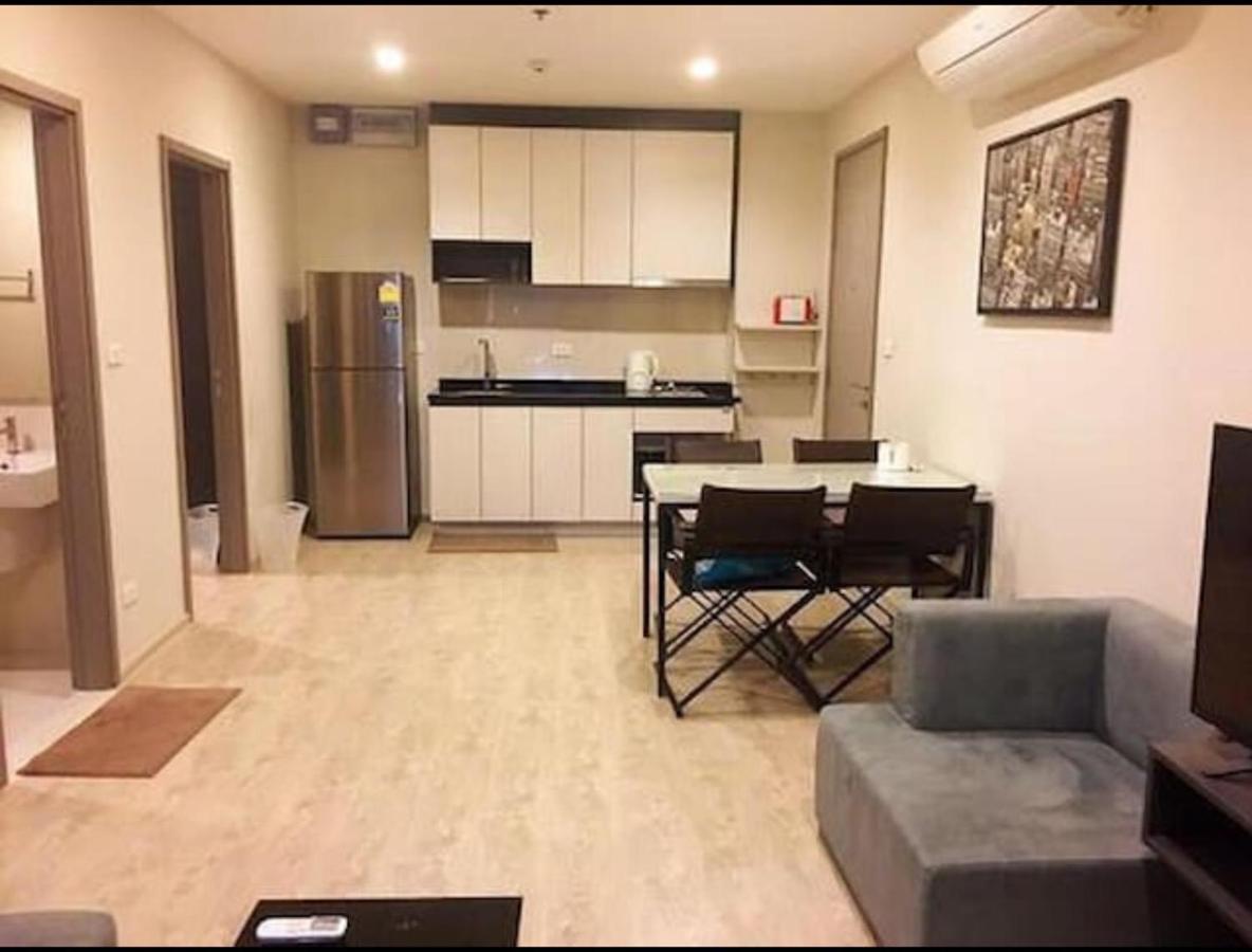 The Base Central Pattaya Seaview Extérieur photo