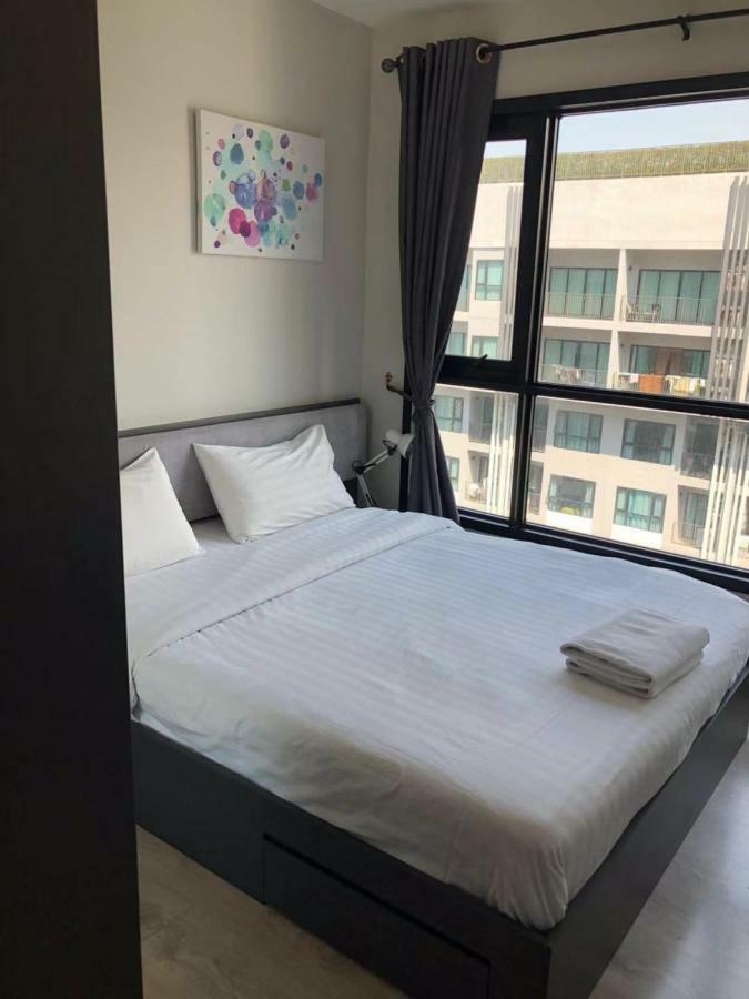 The Base Central Pattaya Seaview Extérieur photo
